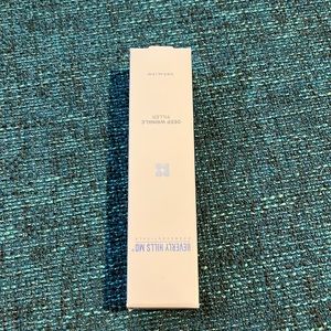 Beverly Hills MD, deep wrinkle filler. Unopened. I have two available.